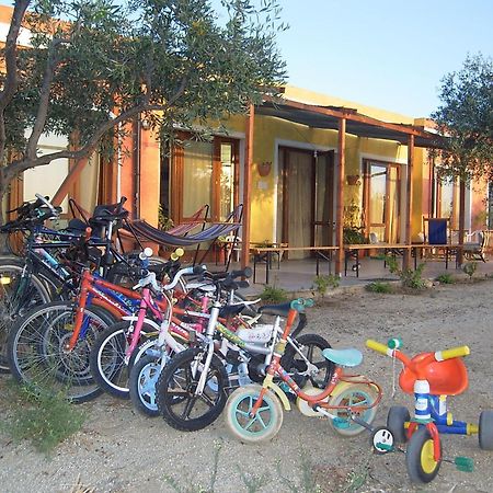 B&B Casa Per Ferie Villaggiocarovana Castiadas Eksteriør bilde